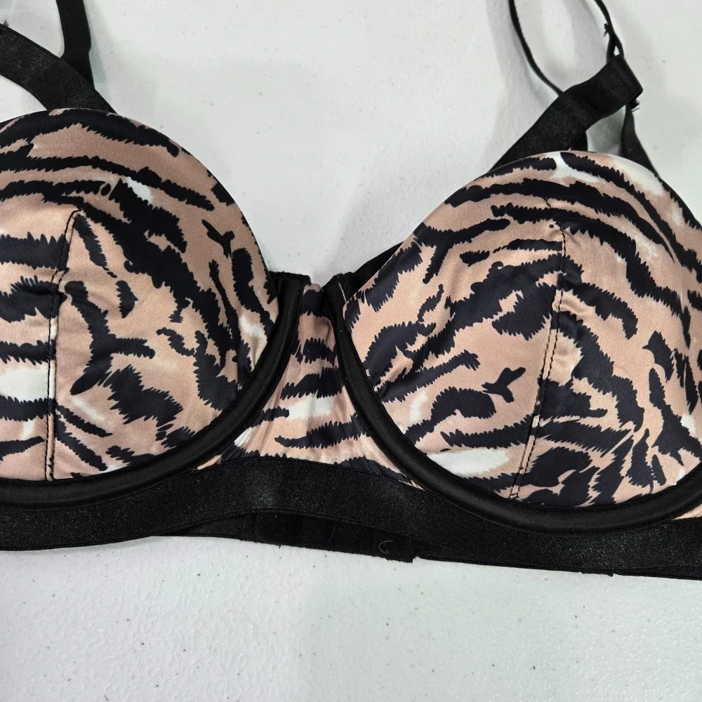 Fredericks Of Hollywood Women Bra Medium Beige Animal Print Zalia Balconette NWT